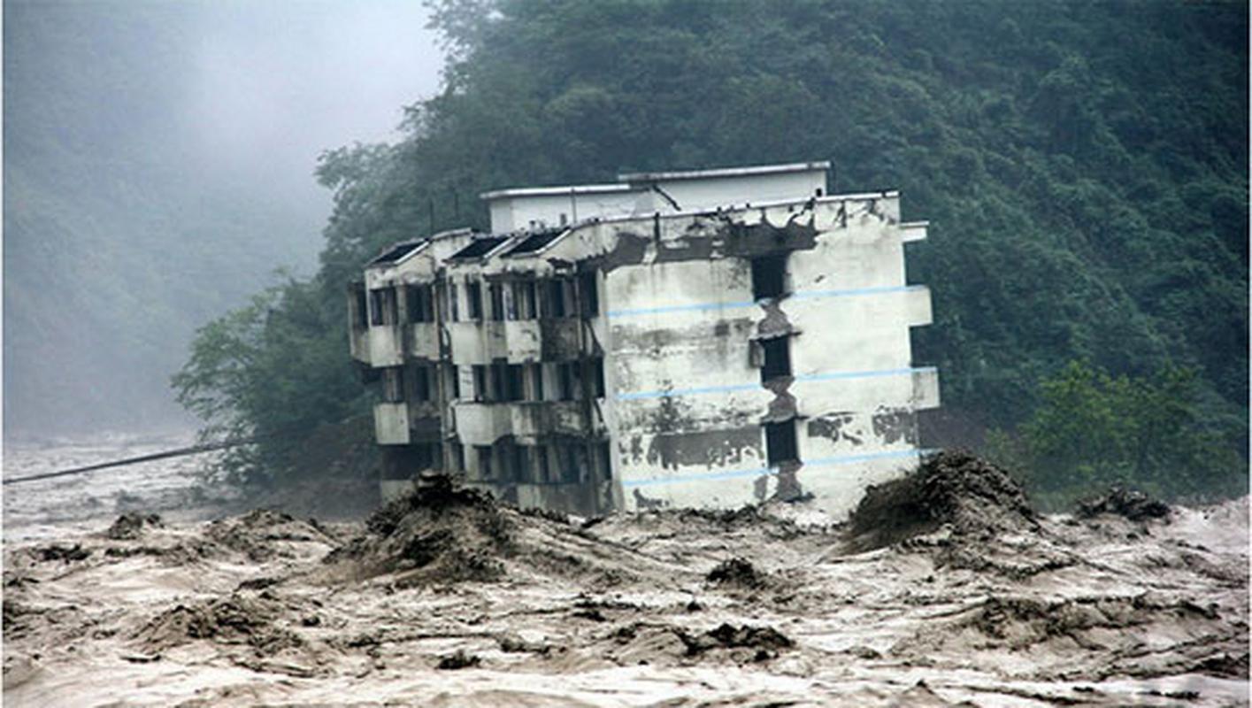 四川雅安暴雨已致8人遇难,真实经典策略设计_VR型43.237